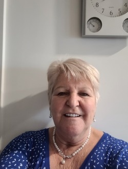 profile picture 0