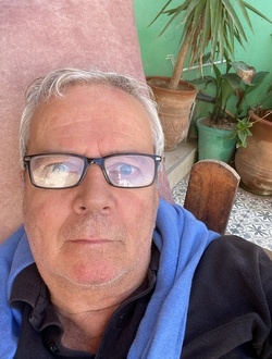 Profil de Nicolas, un homme célibataire de 64 ans à Tamraght Ou Fella