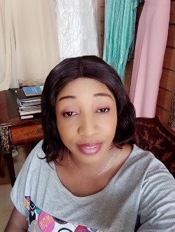 Profil de Blanche, une femme célibataire de 41 ans à Yaoundé