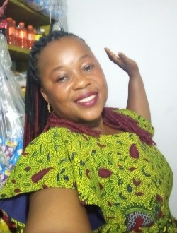 Profil de Natacha, une femme célibataire de 42 ans à Abadou