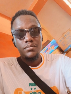 Profil de Hassan, un homme célibataire de 33 ans à Kindia