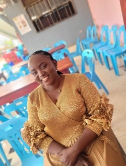 Profil de Flora, une femme célibataire de 34 ans à Bunia