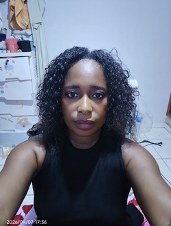 Profil de Alixia, une femme célibataire de 38 ans à Abidjan