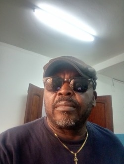 Profil de Julio, un homme célibataire de 61 ans à Montréal-Est