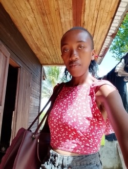 Profil de Angelica, une femme célibataire de 28 ans à Sambava