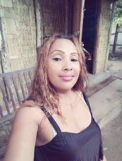 Profil de Zo Nasandratra, une femme célibataire de 43 ans à Antalaha