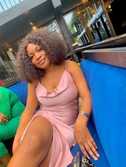 Profil de Stephanie, une femme célibataire de 26 ans à Yaoundé