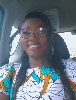 Profil de Mira, une femme célibataire de 35 ans à Lomé