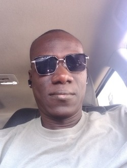 Profil de William Mamadou, un homme célibataire de 42 ans à Djibi