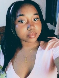 Profil de Samirà, une femme célibataire de 19 ans à Antananarivo