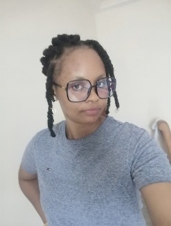 Profil de Divine, une femme célibataire de 30 ans à Douala