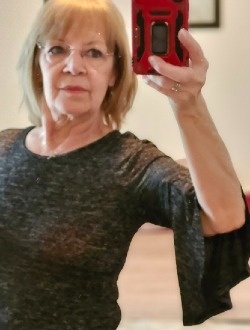 Profil de Claire, une femme célibataire de 71 ans à Montréal-Est