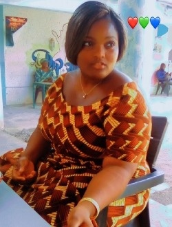 Profil de Laurencia, une femme célibataire de 25 ans à Porto-Novo
