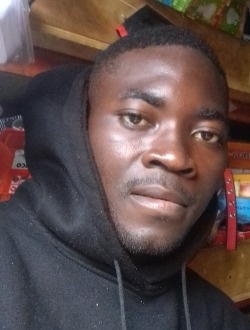 Profil de Merlin, un homme célibataire de 29 ans à Yaoundé