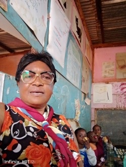 Profil de Thérèse Désirée, une femme célibataire de 57 ans à Bétaré-Baya