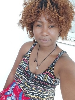 Profil de Nayla, une femme célibataire de 38 ans à Ambodifahy