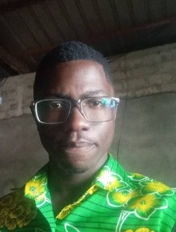 Profil de Emmanuel, un homme célibataire de 22 ans à Port-Gentil