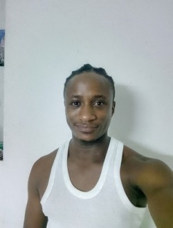 Profil de Christian, un homme célibataire de 28 ans à Abi