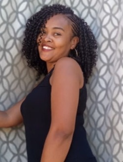 Profil de Angela, une femme célibataire de 30 ans à Tolia