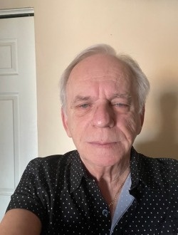 Profil de Richard, un homme célibataire de 70 ans à Longueuil