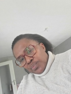 Profil de Eve, une femme célibataire de 57 ans à Chambéry