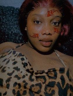 Profil de Dénise, une femme célibataire de 20 ans à Dabou