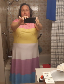 Profil de ChloÉ Martin, une femme célibataire de 50 ans à Montréal