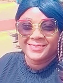 Profil de Stefy, une femme célibataire de 46 ans à Douala