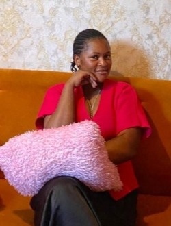 Profil de Joyce, une femme célibataire de 21 ans à Bunia