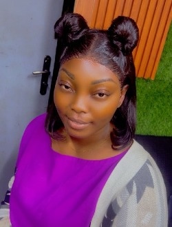 Profil de Blondelle, une femme célibataire de 28 ans à Yaoundé