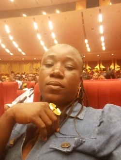Profil de Marie, une femme célibataire de 34 ans à Abadjin-Doumé
