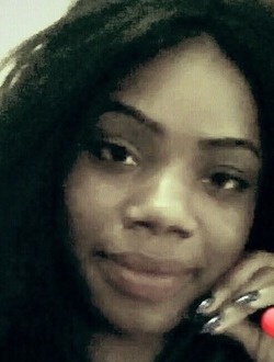 Profil de Marie-Ange, une femme célibataire de 33 ans à Abidjan