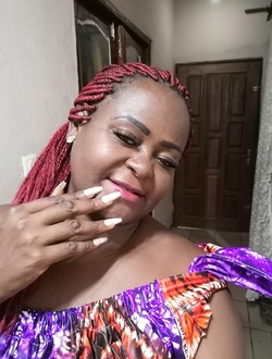 Profil de Marie Suzanne, une femme célibataire de 46 ans à Douala