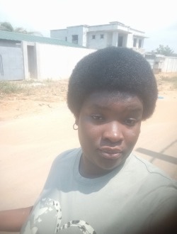 Profil de Debora, une femme célibataire de 21 ans à Bingerville