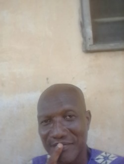 Profil de Sato, un homme célibataire de 58 ans à Adido Gomé