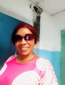 Profil de Genevieve, une femme célibataire de 48 ans à Kinsa