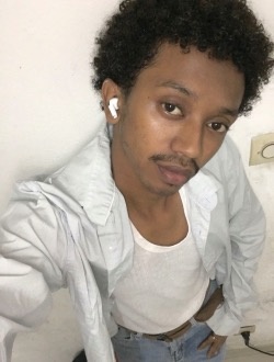 Profil de Judica, un homme célibataire de 23 ans à Toamasina