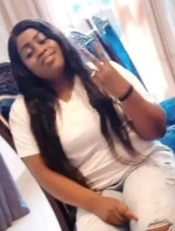 Profil de Christelle, une femme célibataire de 35 ans à Douala