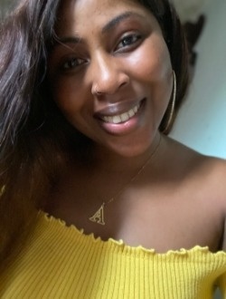 Profil de Estelle, une femme célibataire de 34 ans à Yaoundé