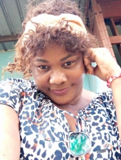 Profil de Elise, une femme célibataire de 41 ans à Abaga