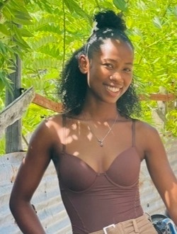 Profil de Anastacia, une femme célibataire de 27 ans à Abattoir