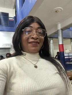 Profil de Berline, une femme célibataire de 48 ans à Douala