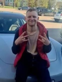 Profil de Artis, un homme célibataire de 27 ans à Adliswil - Hündli-Zopf