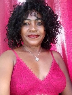 Profil de Elia, une femme célibataire de 55 ans à Afitanananivo