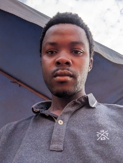 Profil de Mc Styve, un homme célibataire de 24 ans à Kribi