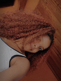 Profil de Tina, une femme célibataire de 26 ans à Antsiranana