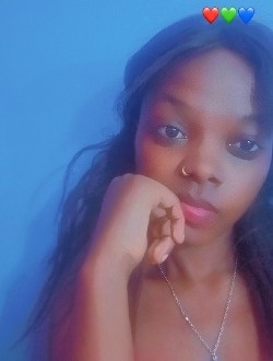 Profil de Nirina, une femme célibataire de 26 ans à Amboakatra-Mahasoa