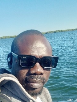 Profil de Madou, un homme célibataire de 45 ans à Mbour