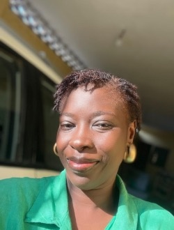 Profil de Dina, une femme célibataire de 37 ans à Lomé