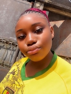 Profil de Alphonsine, une femme célibataire de 22 ans à Douala